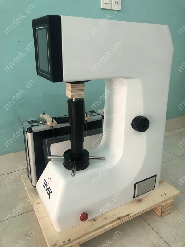 TMK-260TS hỗ trợ nhiều thang đo độ cứng Rockwell tiêu chuẩn