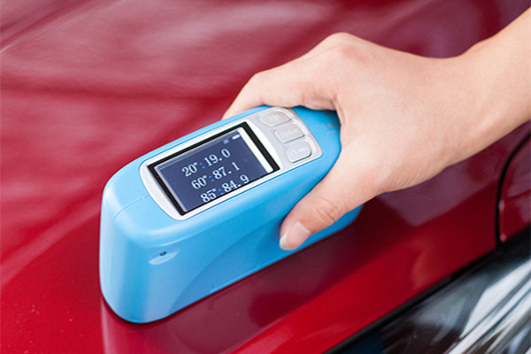 Máy đo độ bóng góc 60° là lựa chọn phổ biến nhất