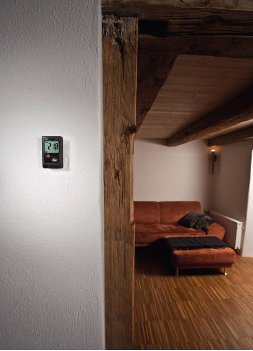 So sánh nhanh máy đo ghi nhiệt độ độ ẩm online và logger offline