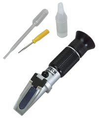 Khúc xạ kế đo điểm đông đặc của rượu và tỷ trọng của Axit acquy Extech RF41