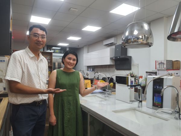Dịch vụ thay lõi điện giải ion kiềm Lifecore tận nhà của MVTEK
