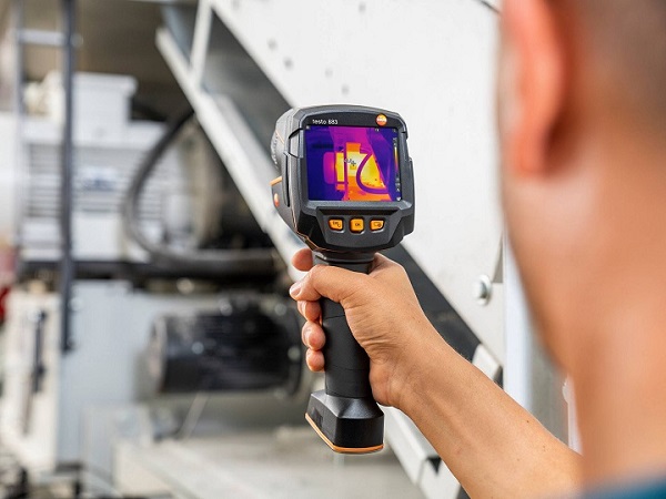 Vai trò của camera nhiệt trong bảo trì hệ thống điện