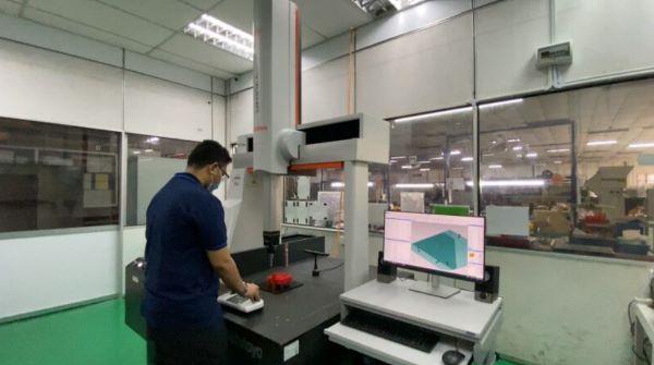 Máy đo 2D là thiết bị được sử dụng phổ biến trong các lĩnh vực đòi hỏi độ chính xác cao