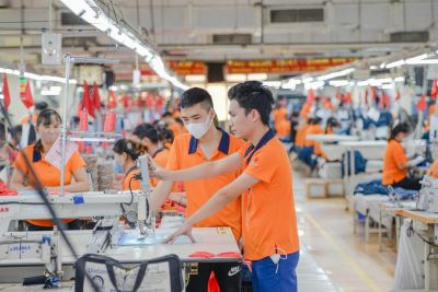 Doanh nghiệp dệt may Việt Nam trở lại đường đua xuất khẩu