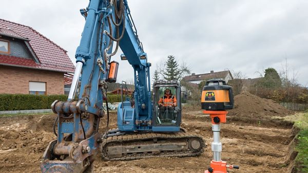 Máy laser xoay san mặt bằng FL 105H – Geo-Fennel