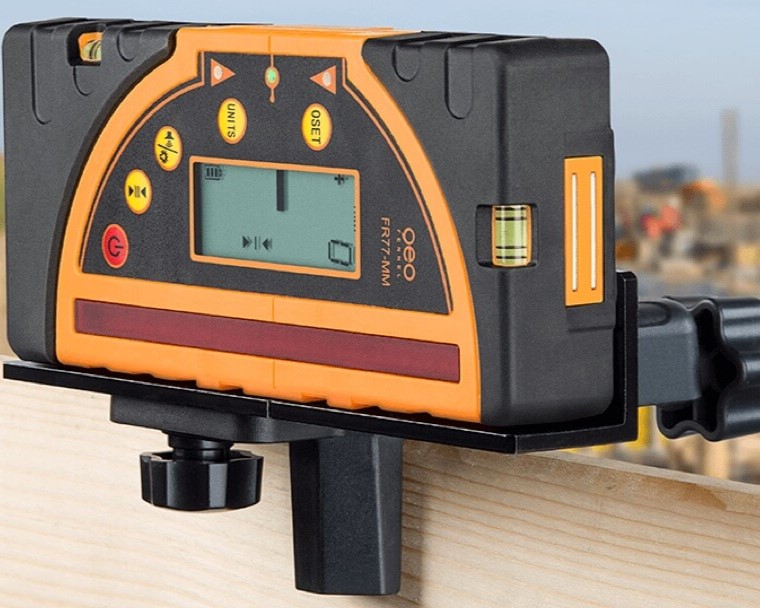 Bộ dò laser xoay báo khoảng cách FR 77-MM – Geo-Fennel