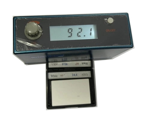 Máy đo độ bóng bề mặt sơn Huatec HGM-B60 (199.9Gs)